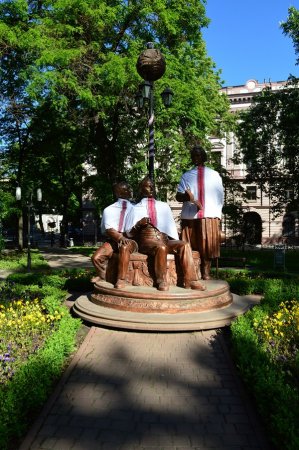 Руська трійця одягнула вишиванки