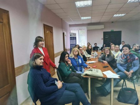 З роботою Центру креативної економіки і сталого розвитку для бізнесу ознайомилися представники агенцій місцевого розвитку східних областей України