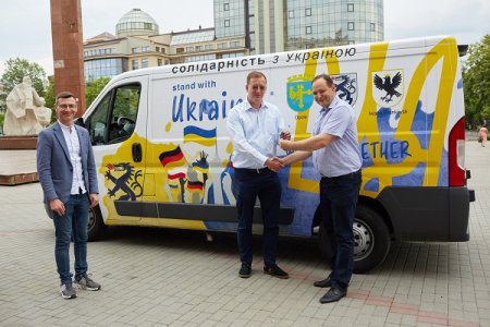 Німецька допомога: Інгольштадт подарував Франківську авто для ремонту автобусів на лінії