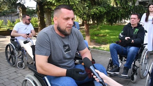 Інспекція на кріслах колісних – Франківськ стає доступнішим для кожного
